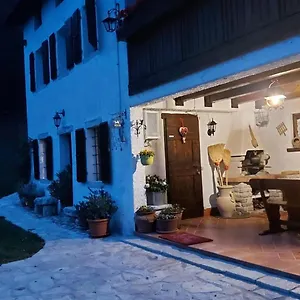 La Stazion , Paderno (Belluno) Italië