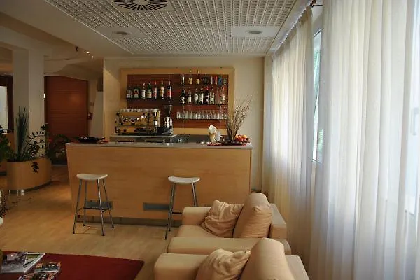 Club Meeting Hotel Rimini 4*,
